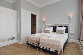 Park Central Short Stay