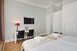 Park Central Short Stay