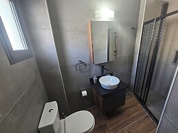 Cyprus harbour suites