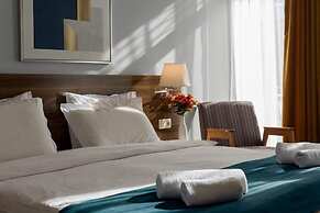 HOTEL POINT