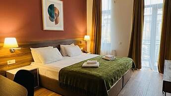 HOTEL POINT