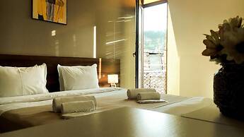 HOTEL POINT