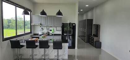 Harary Family apartments