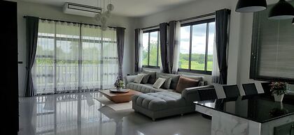 Harary Family apartments