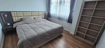 Harary Family apartments