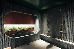TRAN.SCENDER HOTEL Yokohama