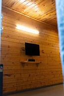 Tranquillo By The Beach - Luxury Wooden