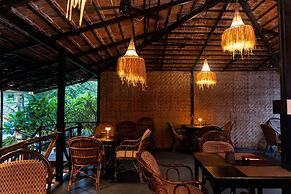 Tranquillo By The Beach - Luxury Wooden