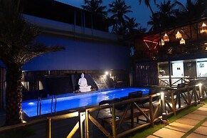 Tranquillo By The Beach - Luxury Wooden
