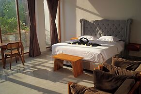 Ulu Penthouse