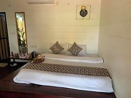 Alampat Nest