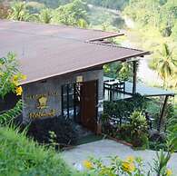 THE KIRIWONG VALLEY VILLAS & RESTAURANT