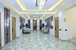 Rich Land Hotel