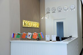 Rich Land Hotel