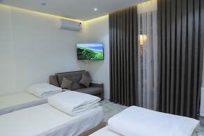 Rich Land Hotel