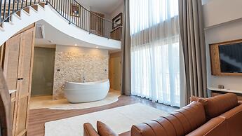 Cunda Kızılca Deluxe Hotel&SPA