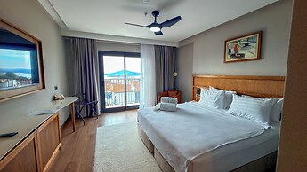 Cunda Kızılca Deluxe Hotel&SPA