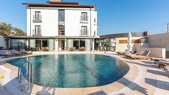 Cunda Kızılca Deluxe Hotel&SPA