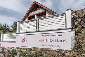 Sisters.Haus Hotel Garni GmbH