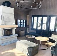Cabin With Jacuzzi on Lifjell