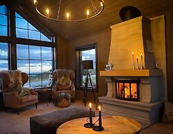 Cabin With Jacuzzi on Lifjell