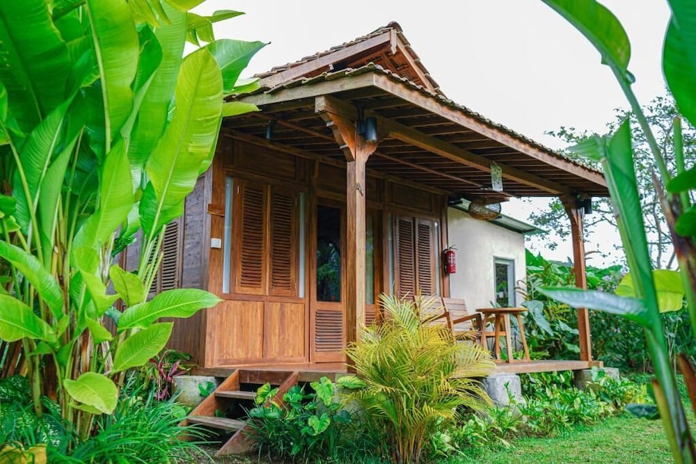 Green Lava Cabin Bedugul