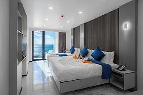 iCom Blue Sea View