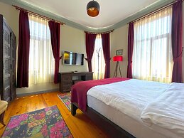 Flex O'pera Hotel
