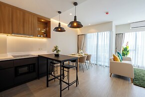 Cozy LakeSide apartments in Laguna