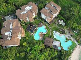 A Shasa Vela Condominium