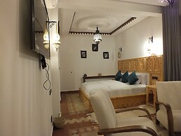 Palm Dades