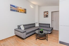 Apartments Mucaj