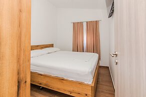 Apartments Mucaj