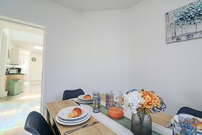 Hougoumont Cottage