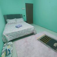 Taman Tinah Homestay