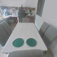 Taman Tinah Homestay