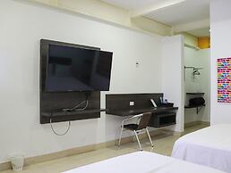 HOTEL HYM SAS