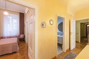 Rental in Rome Ludovisi Apartment