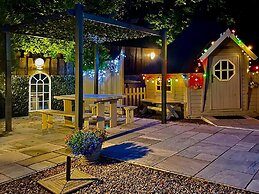 Highland Comfort With Mountain Views