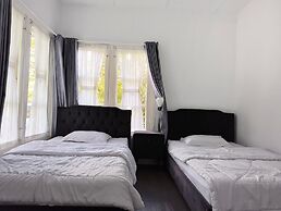 Villa Narendra Yogyakarta