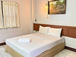 Hotel O Top North Guesthouse