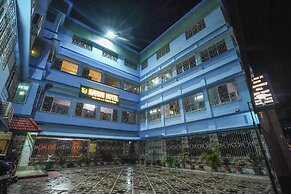 Kahini Hotel