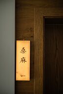 Yunfu Mid Hill Resort Hotel