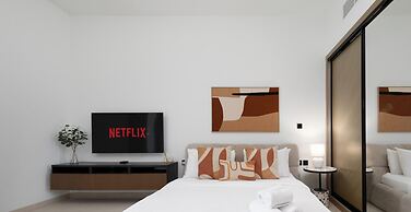 LUX The Modern Binghatti Canal Suite 2