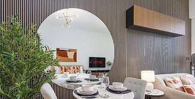 LUX The Modern Binghatti Canal Suite 2