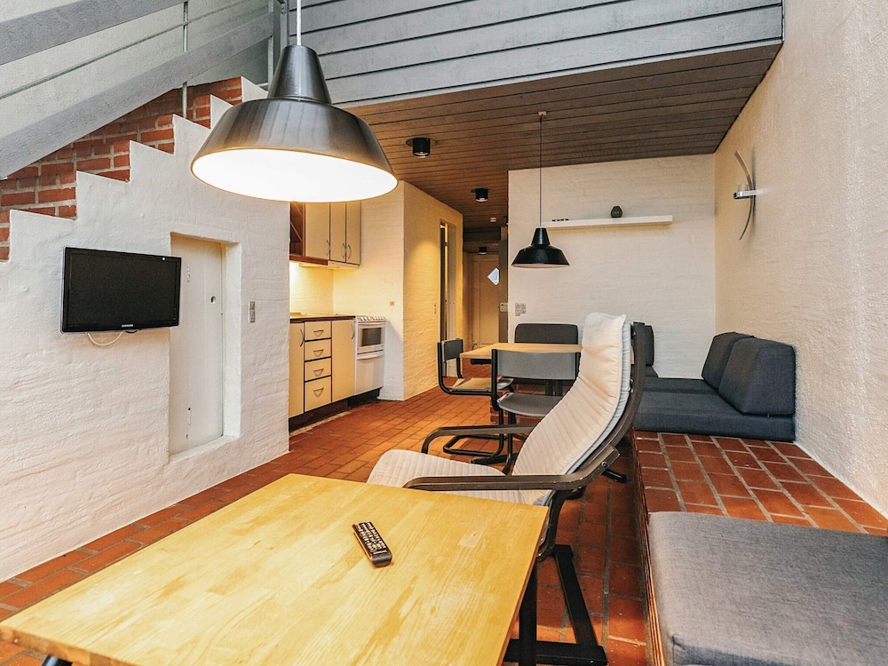 6 Person Holiday Home in Brovst