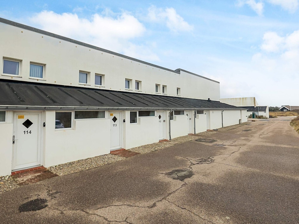6 Person Holiday Home in Brovst