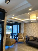 GNC AIRPORT HOTEL