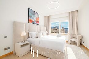 LUX The Palm Island Shoreline Suite