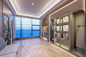 Mercure Nantong Suxitong Riverside